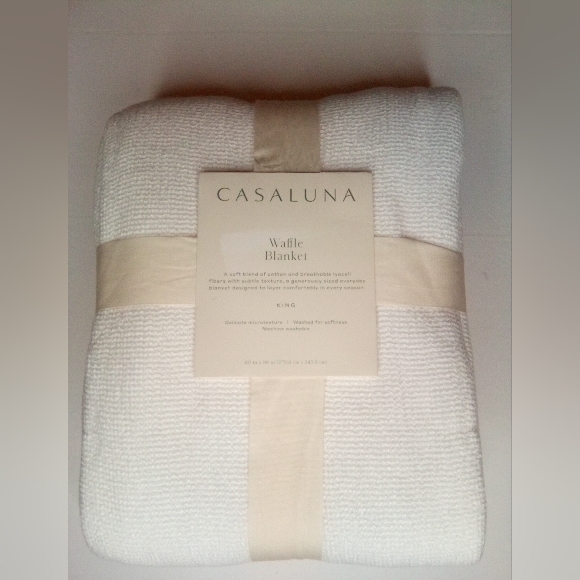 King Micro Waffle Bed Blanket White - Casaluna - Picture 6 of 12